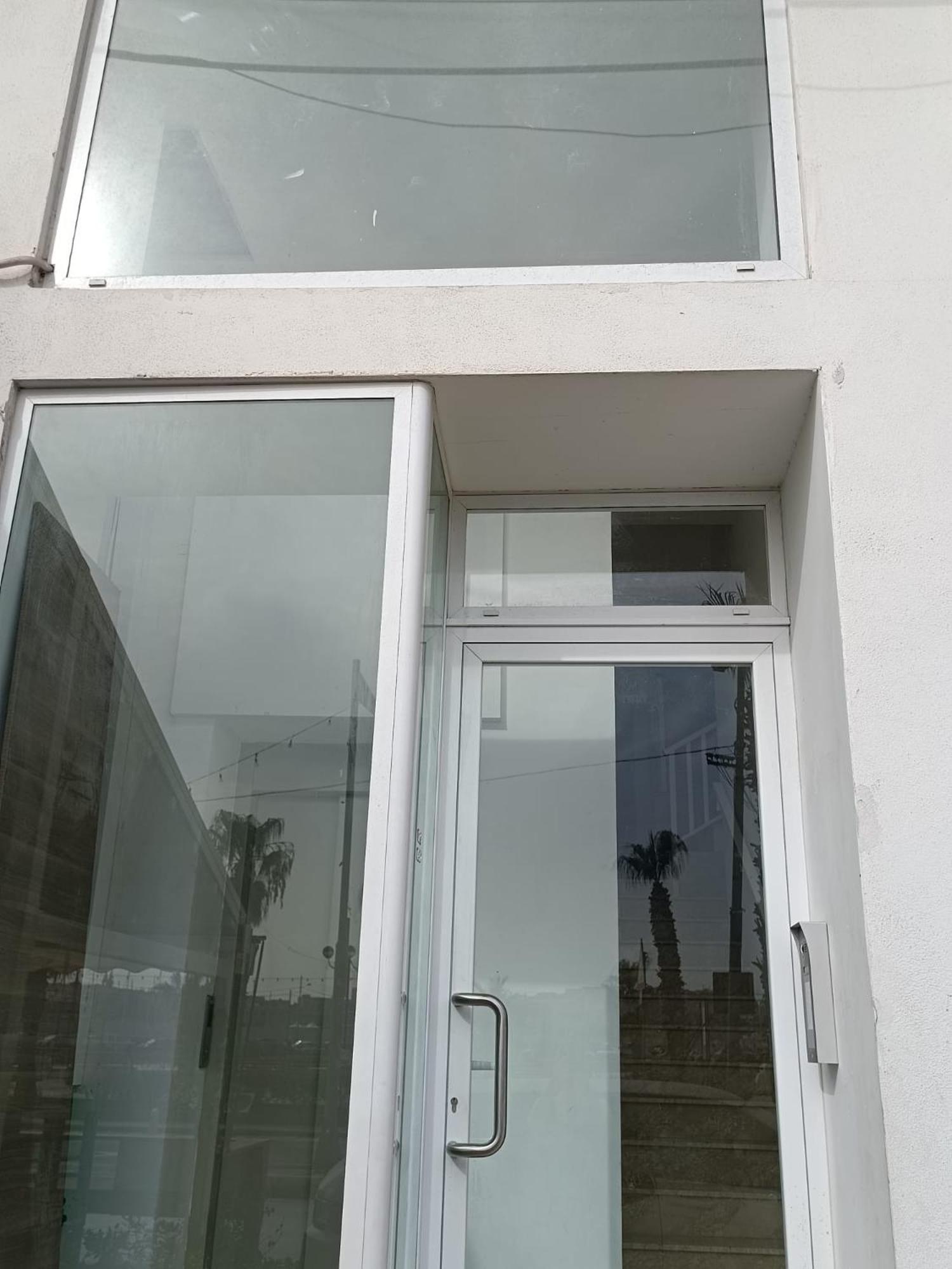 Seafront Beautifully Furnished 2 Bedrooms Gogzr-3 Gzira Exteriér fotografie
